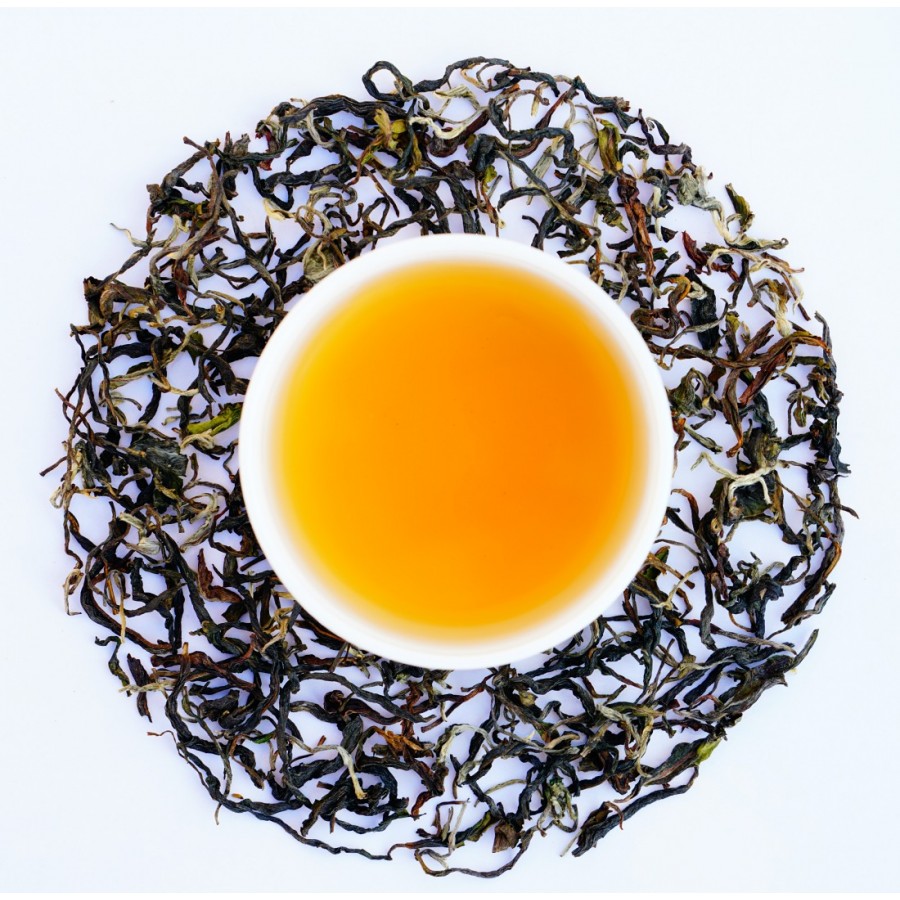 Doomni Wild Kissed Oolong Tea ( Sylvan Alchemy )
